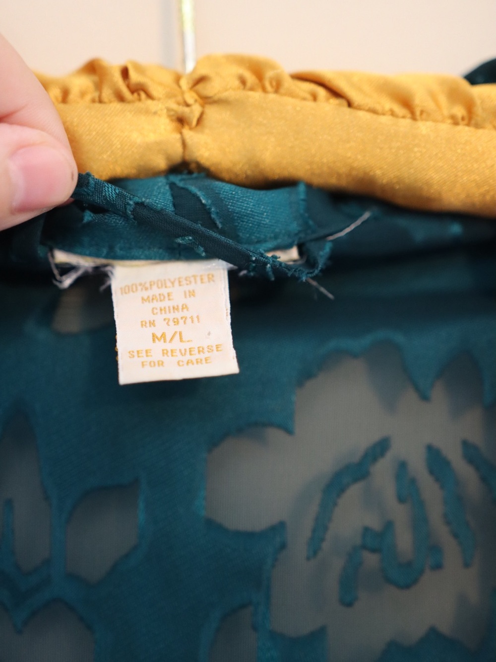 Vintage Gold Label Victoria's Secret Teal Floral Robe - Picture 2 of 5